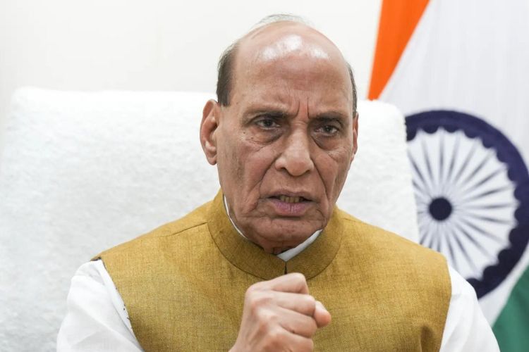 संरक्षणमंत्री राजनाथ सिंह