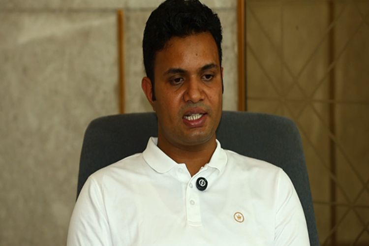   बांगलादेश स्टुडंट्स लीगचे अध्यक्ष सद्दाम हुसेन  