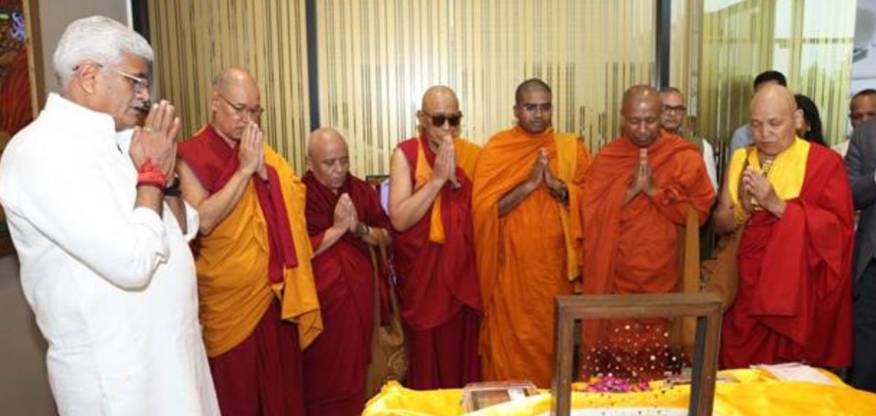 पिपरहवा अवशेषांचं भारतात स्वागत