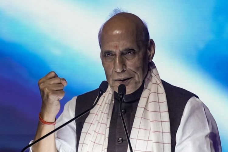 संरक्षण मंत्री राजनाथ सिंह