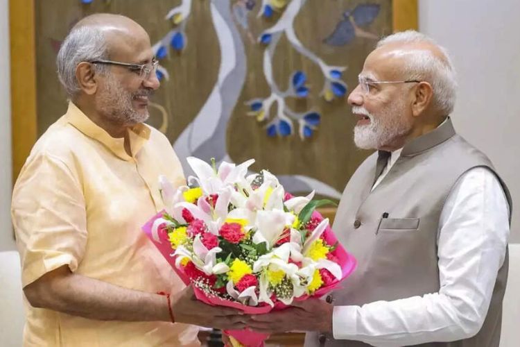  पंतप्रधान नरेंद्र मोदी यांच्यासमवेत देशाचे नवे उपराष्ट्रपती के. राधाकृष्णन 