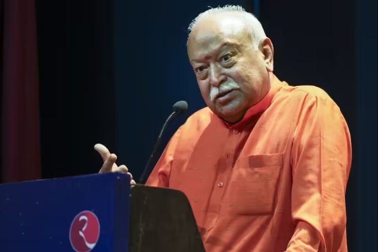 राष्ट्रीय स्वयंसेवक संघाचे (RSS) सरसंघचालक मोहन भागवत 
