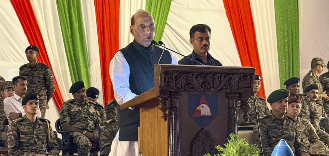 संरक्षणमंत्री राजनाथ सिंह
