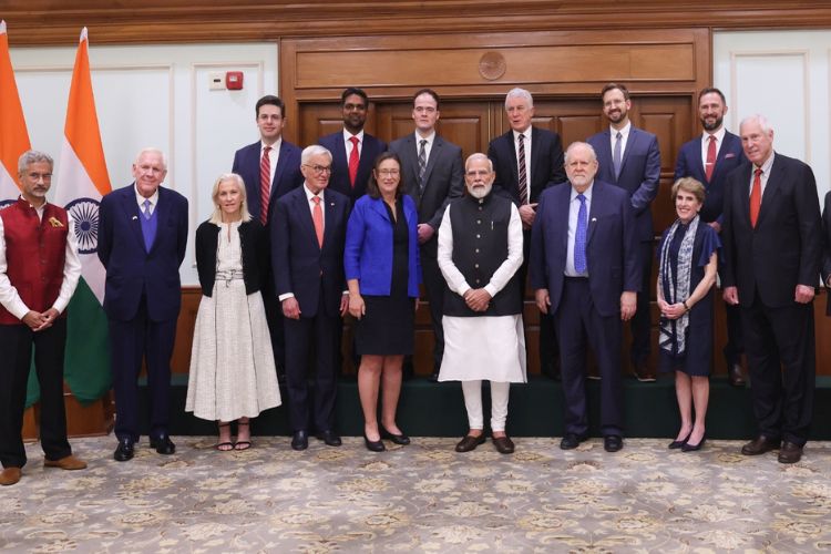 पंतप्रधान नरेंद्र मोदी यांनी अमेरिकेच्या विचारवंत आणि उद्योगपतींच्या एका उच्चस्तरीय प्रतिनिधी मंडळाशी संवाद साधला