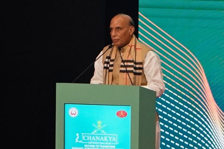 संरक्षणमंत्री राजनाथ सिंह