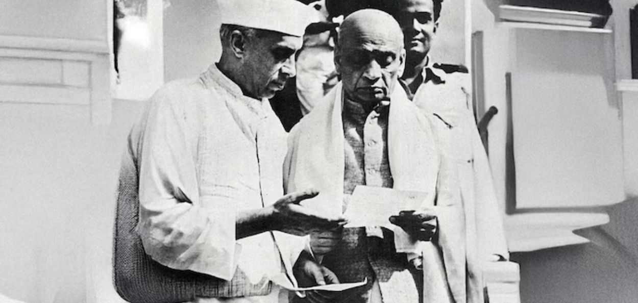 जवाहरलाल नेहरू आणि सरदार वल्लभभाई पटेल