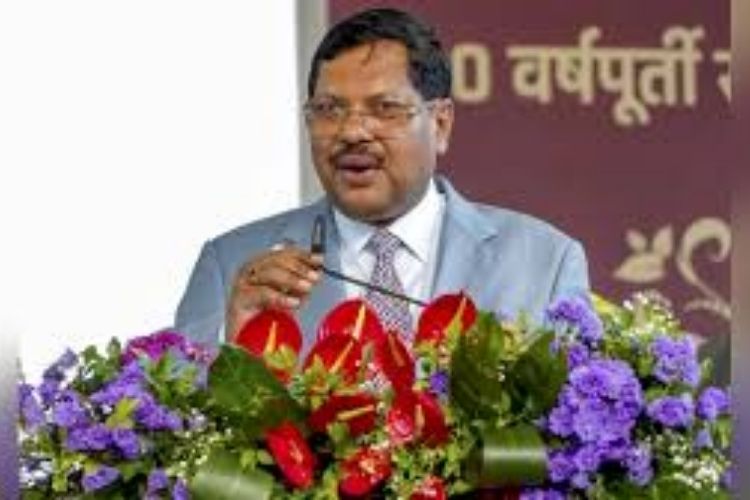 माजी सरन्यायाधीश बी. आर. गवई