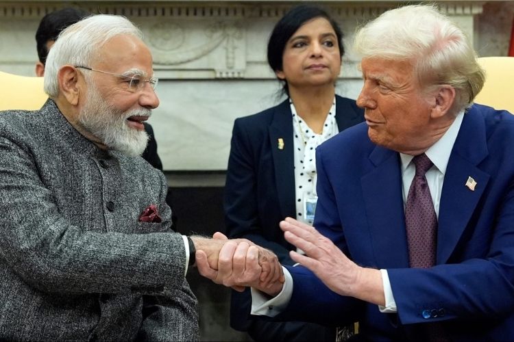 पंतप्रधान नरेंद्र मोदी आणि अमेरिकेचे अध्यक्ष डोनाल्ड ट्रम्प
