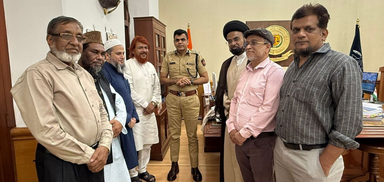 फेडरेशन ऑफ महाराष्ट्र मुस्लिम्सच्या शिष्टमंडळासोबत मुंबईचे जॉइंट सीपी सत्यनारायण चौधरी