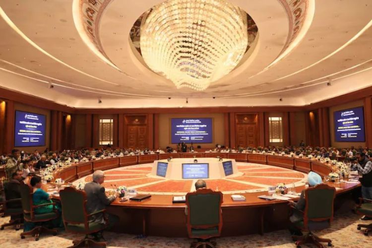 भारतीय निवडणूक आयोग आणि राज्य निवडणूक आयुक्तांची नवी दिल्ली येथील राष्ट्रीय गोलमेज परिषद