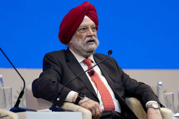 भारताचे केंद्रीय पेट्रोलियम आणि नैसर्गिक वायू मंत्री हरदीप सिंह पुरी