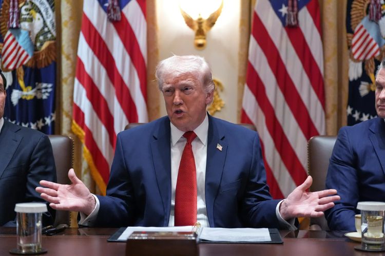 अमेरिकेचे राष्ट्राध्यक्ष डोनाल्ड ट्रम्प 