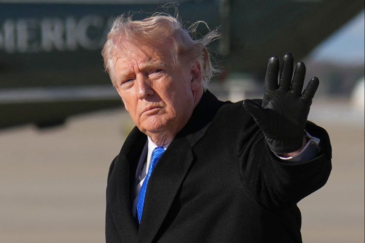 अमेरिकेचे राष्ट्राध्यक्ष डोनाल्ड ट्रम्प 