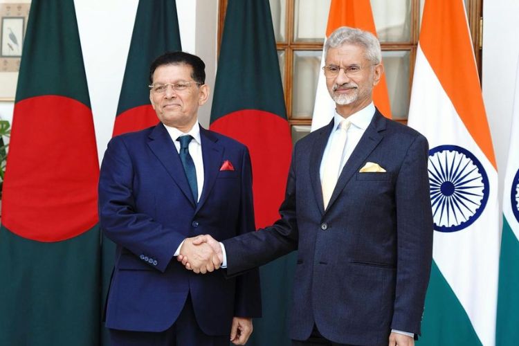 परराष्ट्र मंत्री एस. जयशंकर आणि बांगलादेशचे परराष्ट्र मंत्री खलीलूर रहमान