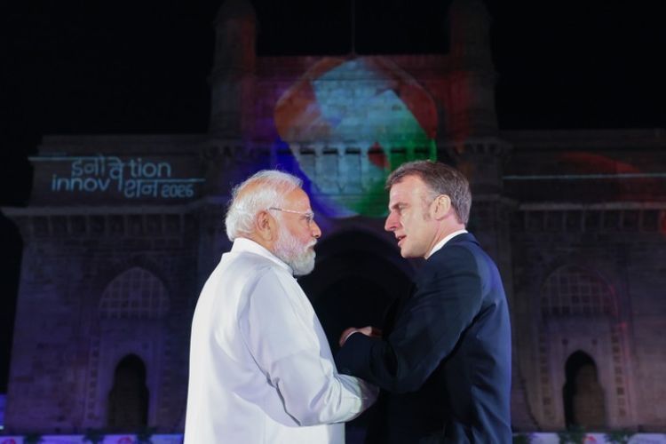 पंतप्रधान नरेंद्र मोदी आणि फ्रान्सचे राष्ट्राध्यक्ष इमॅन्युएल मॅक्रॉन 