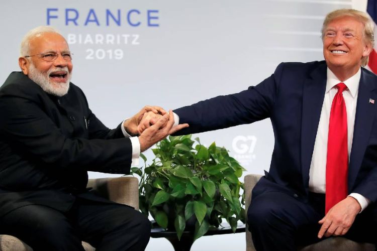 पंतप्रधान नरेंद्र मोदी आणि अमेरिकेचे अध्यक्ष डोनाल्ड ट्रम्प