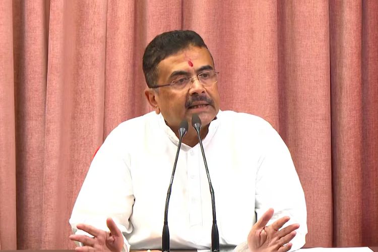 पश्चिम बंगालचे मुख्यमंत्री सुवेंदु अधिकारी