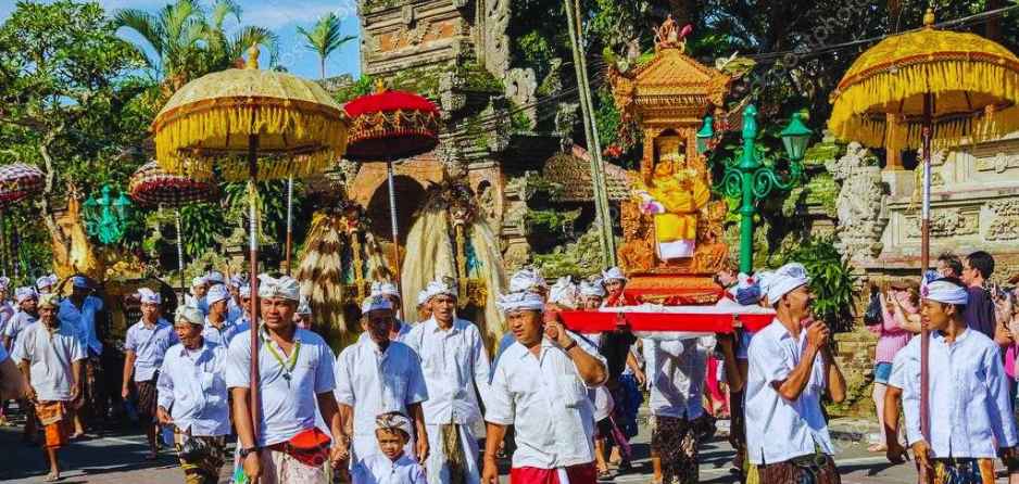 इंडोनेशियामधील 'प्रम्बानन' मंदिर आणि जकार्तामधील अर्जुन-कृष्णाचा रथ; मुस्लिमबहुल देशातील भारतीय संस्कृतीची झलक