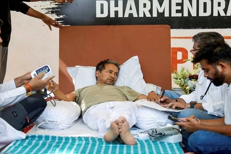 सोनम वांगचुक यांचे उपोषण; प्रकृतीबाबत दाखल याचिकेवर दिल्ली उच्च न्यायालयात गुरुवारी सुनावणी