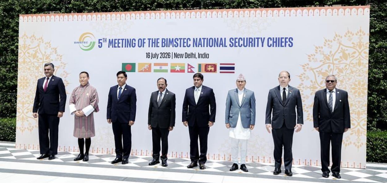 बिम्स्टेक सुरक्षा परिषदेत आशियाई देशांच्या प्रतिनिधींसमवेत भारताचे राष्ट्रीय सुरक्षा सल्लागार अजित डोवाल 