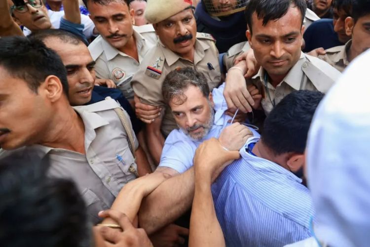 विरोधी पक्षनेते राहुल गांधी 