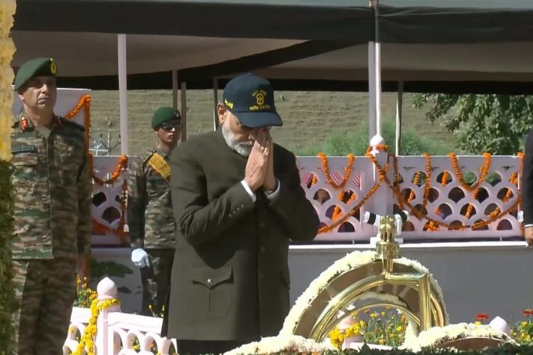 पंतप्रधान नरेंद्र मोदी