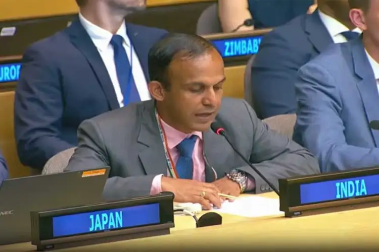 संयुक्त राष्ट्रांच्या (UN) मंचावर सुदानमधील शैक्षणिक संकटावर बोलताना भारताचे प्रतिनिधी