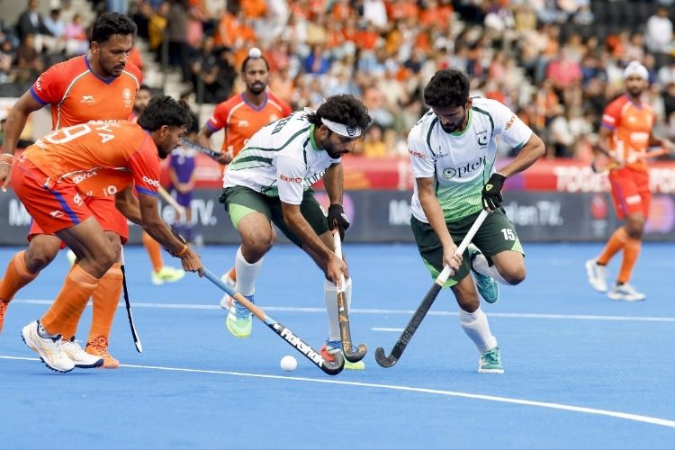 भारताचा पाकिस्तानवर दणदणीत विजय; हॉकी विश्वचषकात रंगलेल्या अटीतटीच्या सामन्यात भारताची बाजी