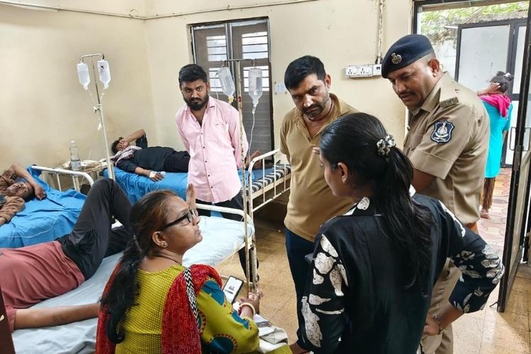 गुजरातमध्ये दारूबंदी असूनही विषारी मद्याचा कहर; ७ जणांचा मृत्यू, अनेक जण गंभीर