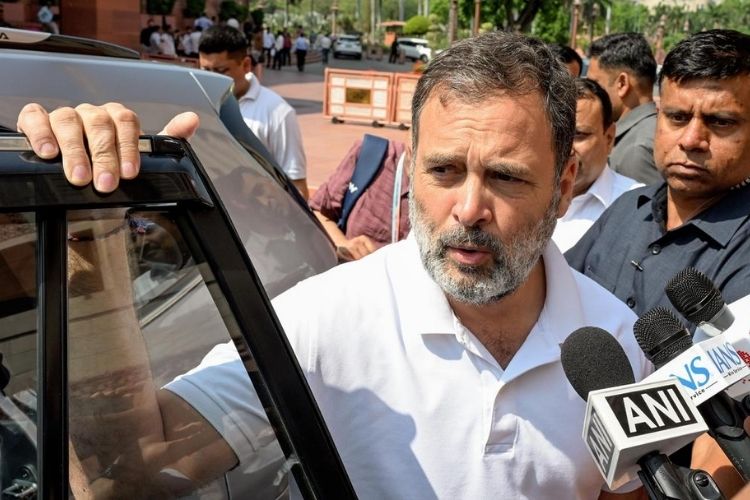 ठाणे येथील भिवंडी न्यायालयात राहुल गांधींवरील मानहानीच्या खटल्याप्रकरणी सुनावणी