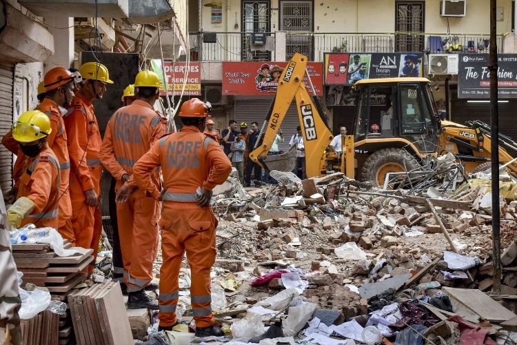 दिल्लीत पीजी इमारतींच्या सुरक्षेसाठी स्ट्रक्चरल ऑडिटचे आदेश