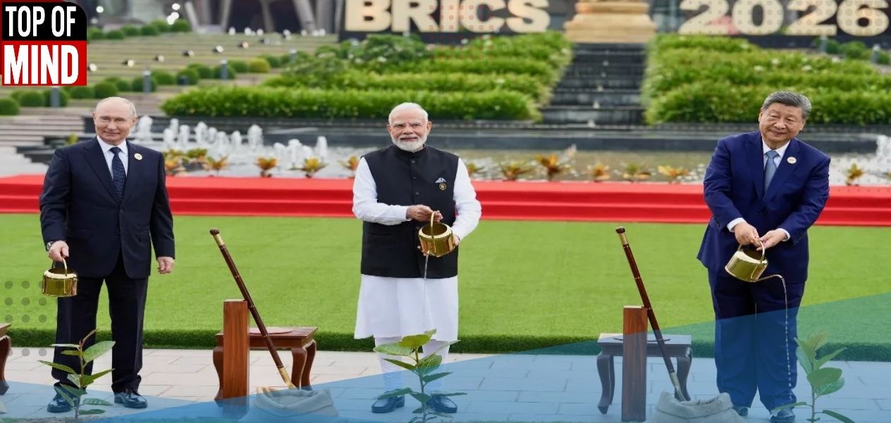 BRICS मध्ये रशियाच्या आणि चीनच्या अध्याक्षांसोबत पंतप्रधान मोदी 