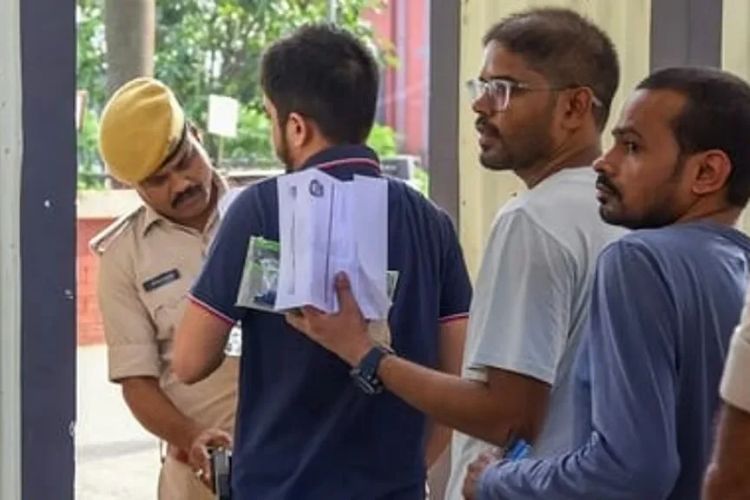 प्रातिनिधिक इमेज 