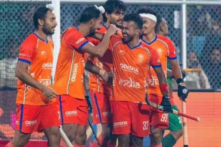 सामन्यातील एक क्षण 