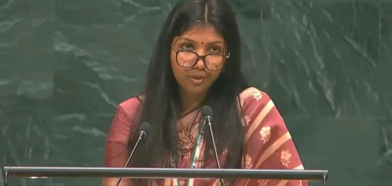 संयुक्त राष्ट्र महासभेत भारताची भूमिका मांडताना संयुक्त राष्ट्रांमधील भारताच्या स्थायी मिशनच्या पहिल्या सचिव भाविका मंगला 