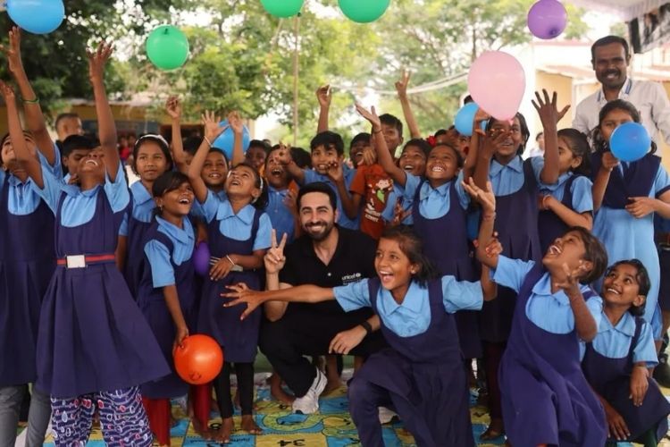 मुलांचे बालपण सुरक्षित ठेवणे ही समाजाची सामूहिक जबाबदारी; अभिनेता आयुष्मान खुराना यांचे प्रतिपादन